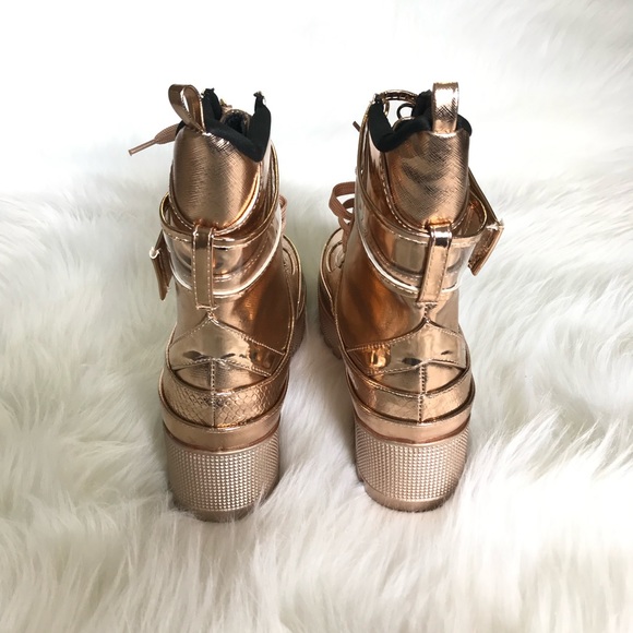 Unilady | Lug Sole Combat Boots - Picture 11 of 17